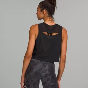 Lululemon Sculpt Tank Cropped top Running Size 8 size M